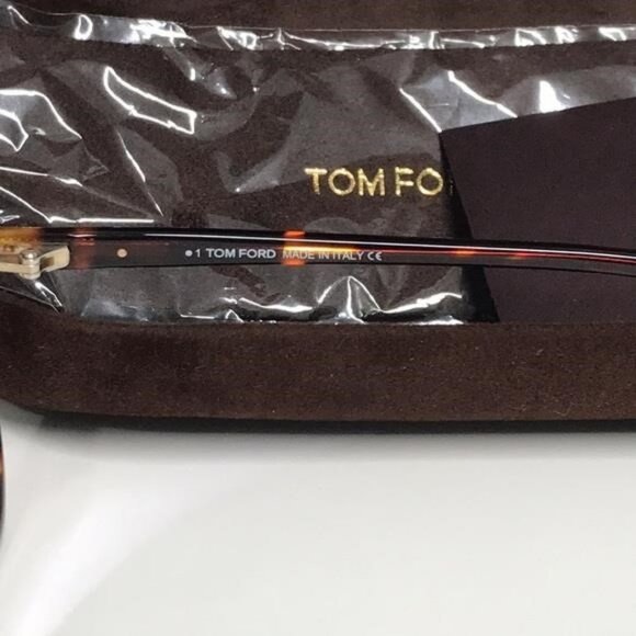 Tom Ford TF5578-B 052 “Blue Control” Eyeglasses – Tortoise (Shiny Havana) - Picture 11 of 11